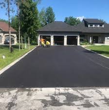 Best Gravel Driveway Installation  in Janesville, IA